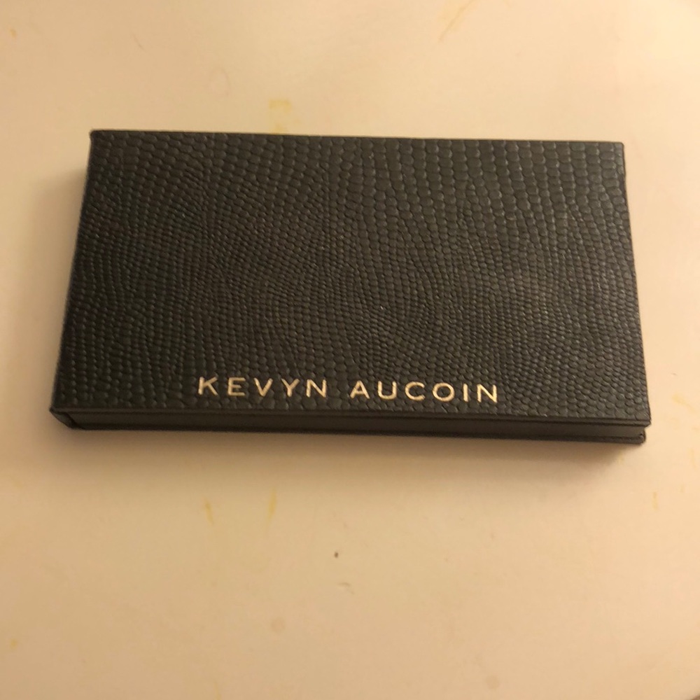 Kevyn Aucoin The Neo-Setting Powder
